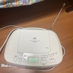 家電 ポータブルプレーヤー CDプレーヤーの画像
