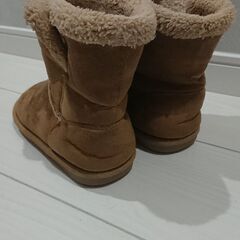 ムートンブーツ 20㎝の画像