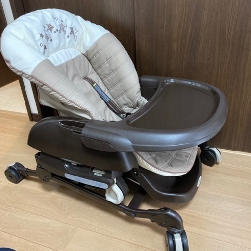 コンビ☆ネムリラ☆電動ハイローチェア 2024