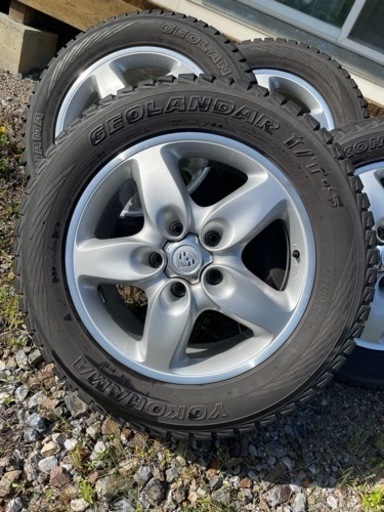 車のパーツ タイヤ、ホイール