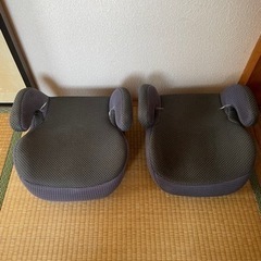 【4歳〜6歳位】ジュニアシート2つ