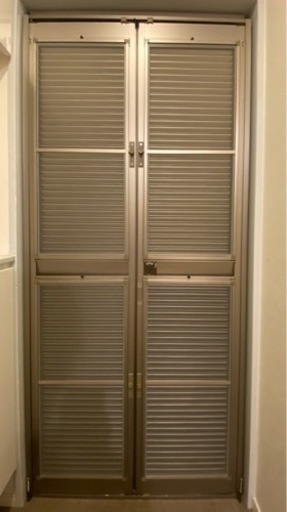 アルミ玄関網戸　ルーバー可動式　鍵付き