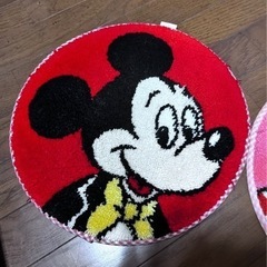 ミッキーマウス ミニーマウス ペア 円形マット 当時物 貴重 ヴィンテージインテリア マット レア レトロ
の画像
