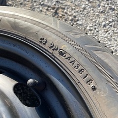 車のパーツ タイヤ、ホイールの画像