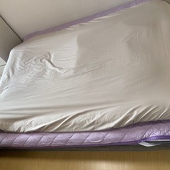 ニトリ　セミダブル敷き布団