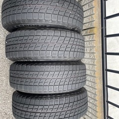 車のパーツ タイヤ、ホイールの画像