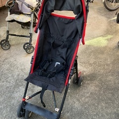 ベビーカー　バギー　西松屋