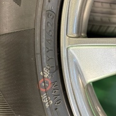 車のパーツ タイヤ、ホイール