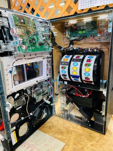 DISC UP スロット実機 銀座 ディスクアップ／ZS 5号機初代「DISC UP