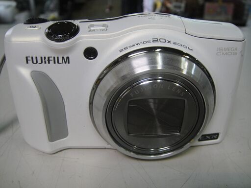 【①】富士フィルム　デジタルカメラ　FINEPIX　F800EXR　デジカメ