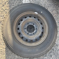 195/80R15  ハイエースバン、レジアスエースバン、キャラバンバン用　夏タイヤホイールセット　ブリヂストンの画像