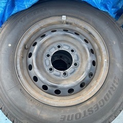 195/80R15  ハイエースバン、レジアスエースバン、キャラバンバン用　夏タイヤホイールセット　ブリヂストンの画像