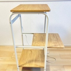 美品【引取ってくださる方】レンジ台の画像