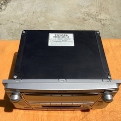 値下しました❗️トヨタ純正　CD&MDデッキ　ダイハツ車も取付可能‼️の画像