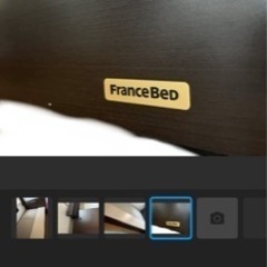 ダブルベッドの画像