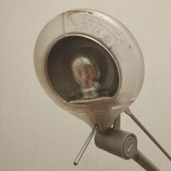 フィリップ・スタルク　テーブルライト の画像