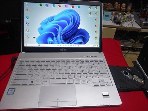 爆速、美品。Windows11 Office2021 Lifebook SH75/W FMVS75/W SSD256GB