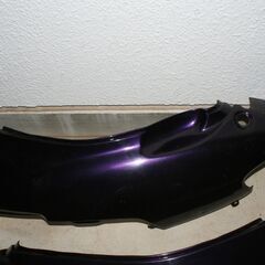 ライブディオ　フロントカウルとサイドカバーの画像