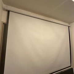 スクリーン100インチ