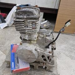 オートバイ エンジン ホンダエイプ50 AC16E