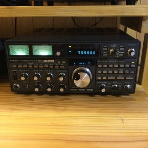 アマチュアHF無線機
