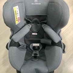 【美品】エールべべ(AILBEBE)チャイルドシート クルット４...