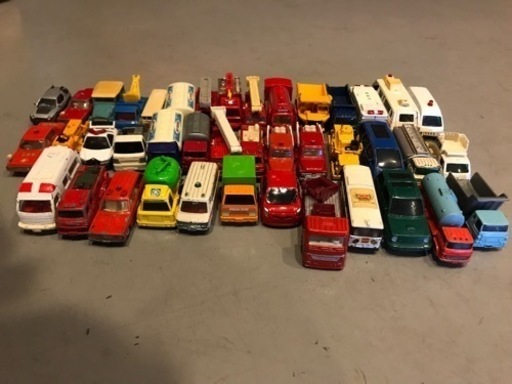 おもちゃ ミニカー　トミカ