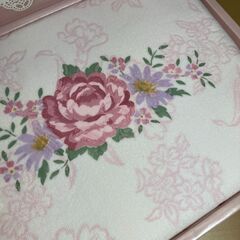 ロフテー 素肌にやさしいソフトタッチ・コットンフラノシーツ（140×240cm）花柄の画像