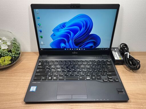 YB）LIFEBOOK U938 Windows11 Core i5 SSD Fujitsu LIFEBOOK U938 - Intel Core i5 - 8250U / up to 3.4