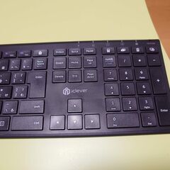 【お渡し済みです】iClever ワイヤレスキーボード 無線 2.4G(レシーバー付属) 日本語JIS配列 薄型 USB-C充電式 フルキーボード テンキー付き 静音 ウルトラスリム パンタグラフ パソコン PC用 日本語説明書付き GKJ35B ブラックの画像