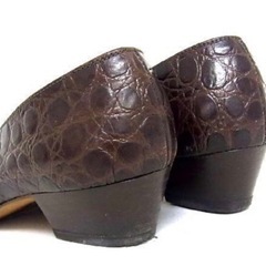 Salvatore Ferragamo パンプスの画像