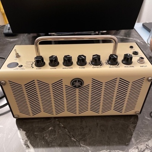 YAMAHA THR5　ギターアンプ