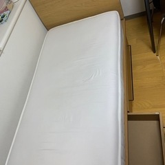 無印シングルベット　マット付き