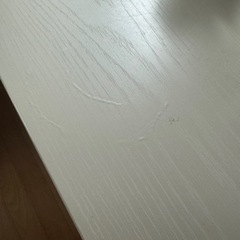 テーブル　白の画像