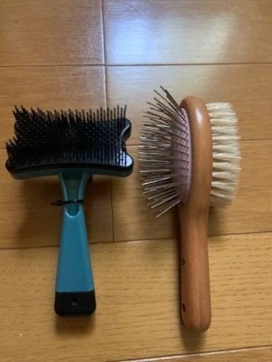 【今週400円】【新品購入試し使い程度】「ペットブラシセット」
