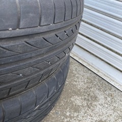 185/60R15 ブルーアース　2本セットの画像