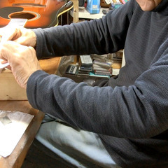 o(^o^)o❤️弦高調整済み！「レジェンド　WG-15 BS」（オレンジ色）＋おまけのケース付！　の画像