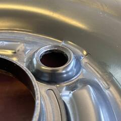 ホンダ14インチ4穴鉄ホイールPCD100球面座ホイールキャップ付き4本の画像