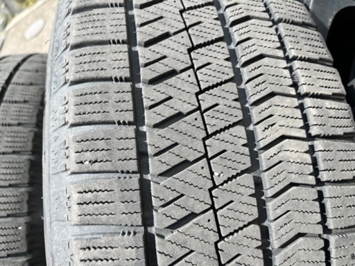 【BS BLIZZAK VRX2 215/60R17】スタッドレス【BSホイール 17インチ 7J5HPCD114.3+45】19年製　オンライン決済可能 BLIZZAK VRX2 215/60R17 96Q｜ブリヂストン タイヤオンラインストア
