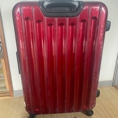 キャリーケースの画像