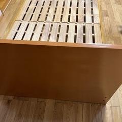 引越しの為家具 ベッド セミダブル ベッドの画像