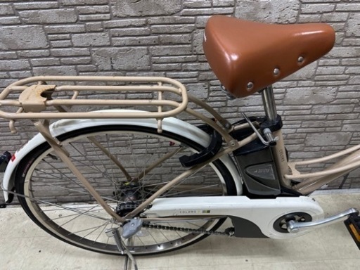 東京23区配達無料　新基準　Panasonic パナソニック　colors 8.9Ah電動自転車☆中古☆パナ 5391