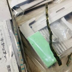 7個セット未使用 訳あり割引き 日晴金属(Nisseikinzoku) クーラーキヤッチャー 配管貫通用フリーパネル ライトグレー C-VPの画像