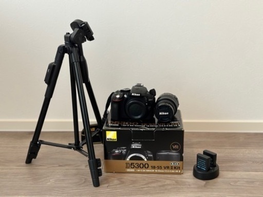 デジタル一眼 Nikon d5300 18-55 VR2 kit BLACK