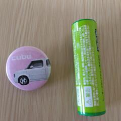 日産キューブ　缶バッチの画像