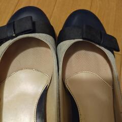 サイドリボンパンプスの画像