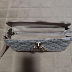 キルティングショルダーバッグの画像