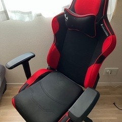 
ゲーミングチェアバウヒュッテG570を買い取ってください