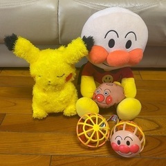 おもちゃ ぬいぐるみ アンパンマン ピカチュウ