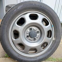 車のパーツ タイヤ、ホイール